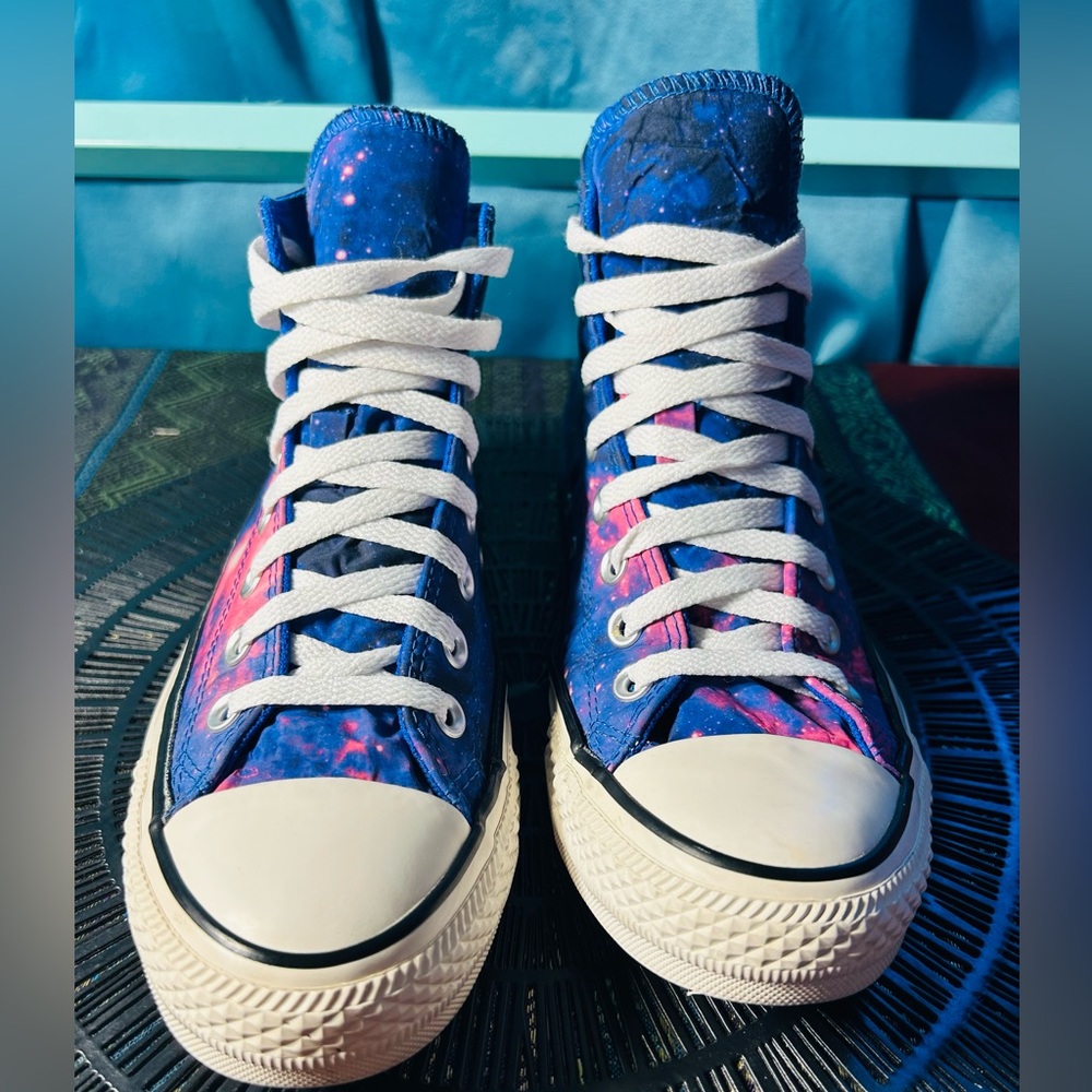 Space HighTop Converse Women’s Size 8.5
